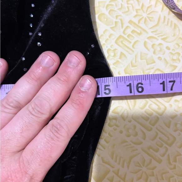 Vintage Chic Black Midi Dress with Sparkling Accents - Picture 7 of 8